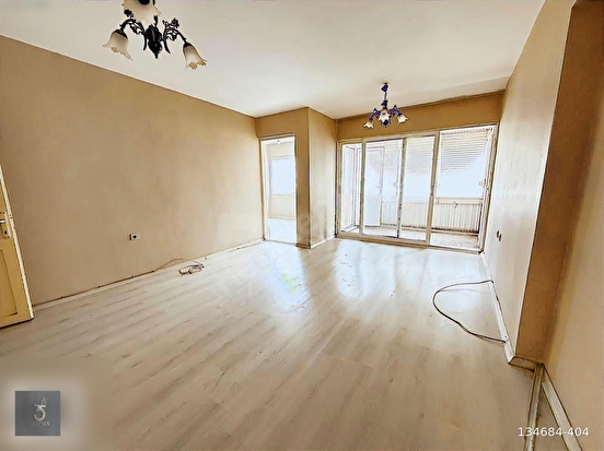 Otuzbeş Gayrimenkul & Mimarlık İzmir - Güvenilir Emlak Ofisi, Satılık ve Kiralık Daireler, Sahibinden ve Hepsiemlak İlanları, Profesyonel Mimarlık ve İnşaat Hizmetleri